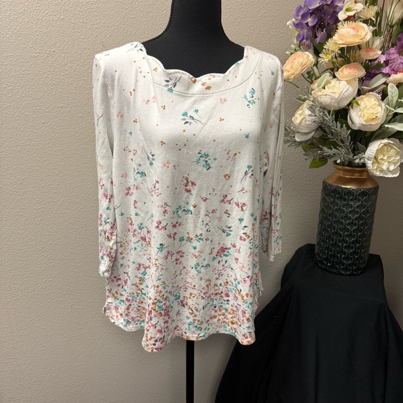 croft & barrow Tops - 🌸 Croft & Barrow XL White Floral Long Sleeve Top | Soft Cotton Tee